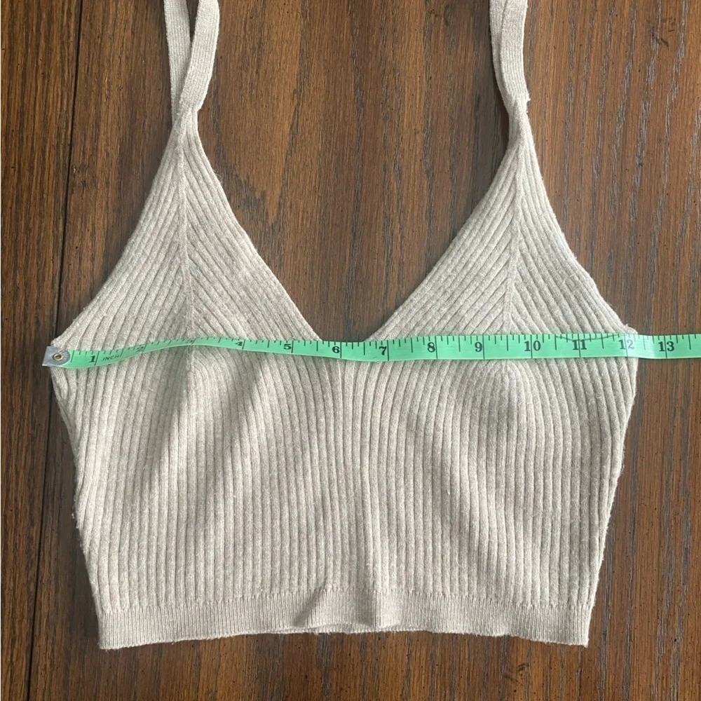 2/$15 Garage Tan Ribbed Knit Cropped Tank Small - Picture 6 of 9
